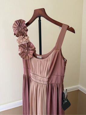 Spiegel Dusty Rose Pleated Maxi Dress with Floral Accent Vintage Prom Bridesmaid
